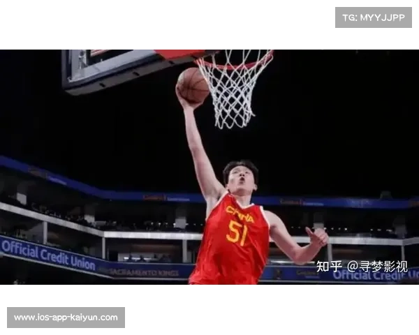 杨瀚森三战尽显成熟风范美媒盛赞其内线威胁全面展现核心价值