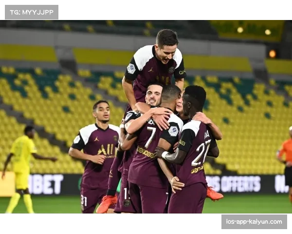 巴黎圣日耳曼二点球控制 如何在禁区外围形成二次进攻